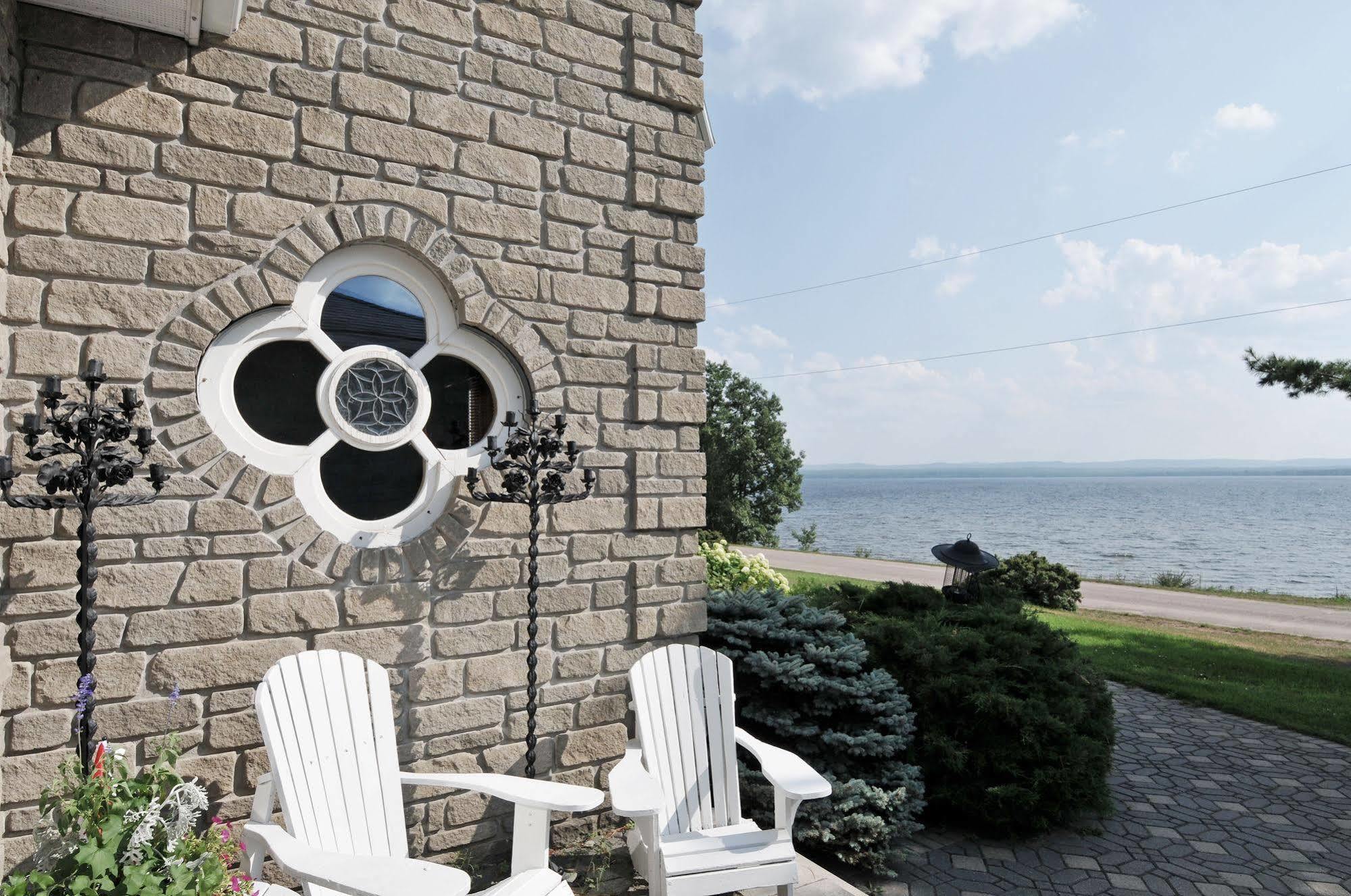 Greystone On Golden Lake Deacon エクステリア 写真